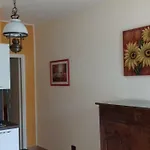 Deluxe *