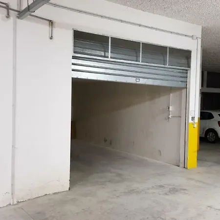 Apartment Deluxe *